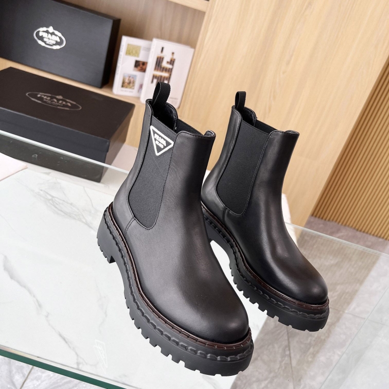Pra*a boots